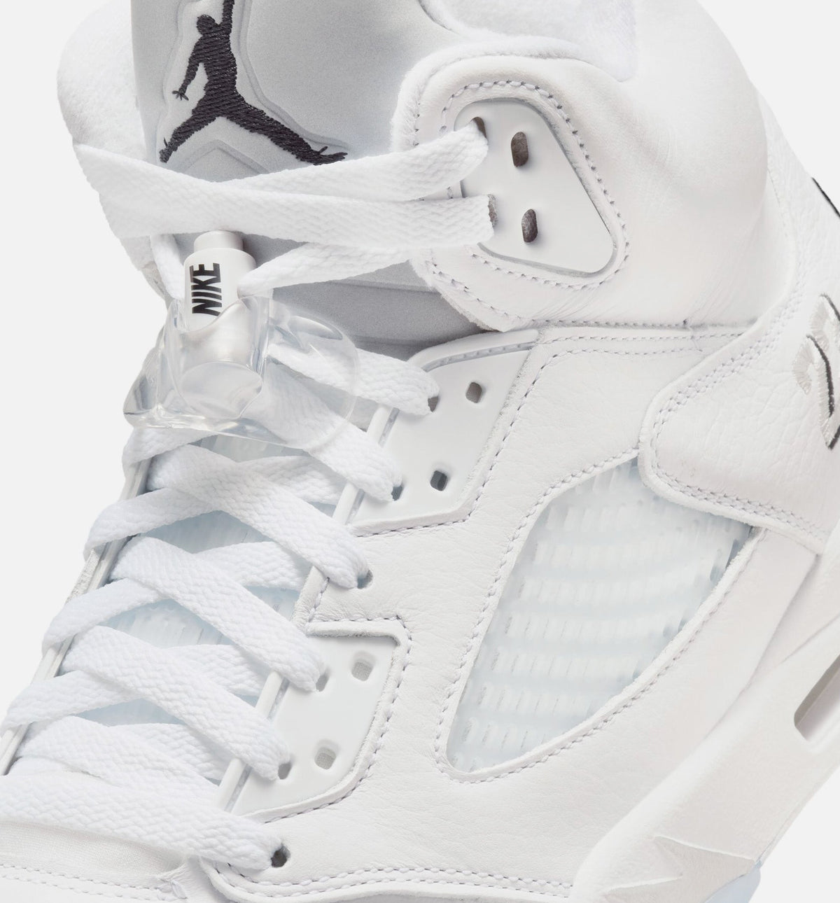 Air Jordan 5 Retro OG Men's Lifestyle Shoes / White / Metallic Silver / Black