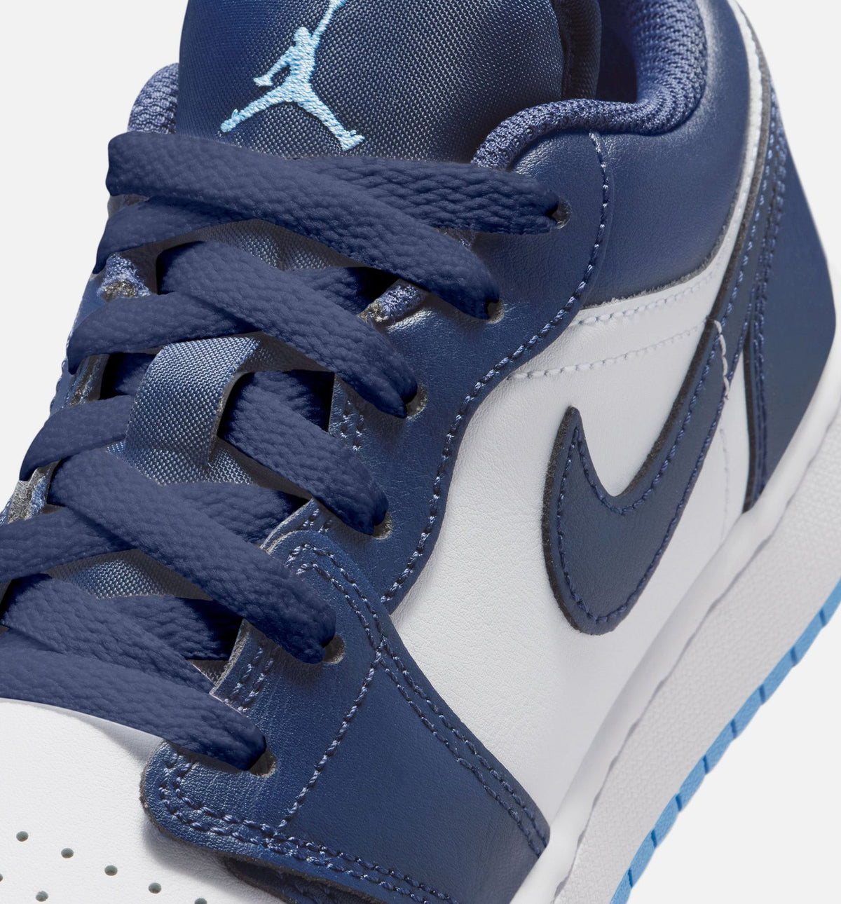 Air Jordan 1 Low "Midnight Navy" Grade School Lifestyle Shoes – Midnight Navy/University Blue/White