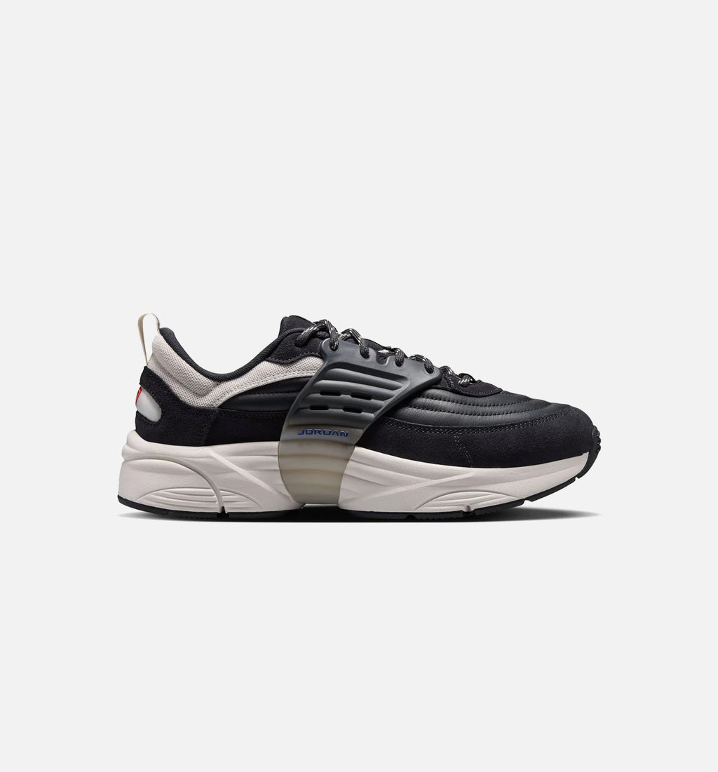 Nike Trunner OS SE Men's Lifestyle Shoes – Off Noir/University Red/Phantom