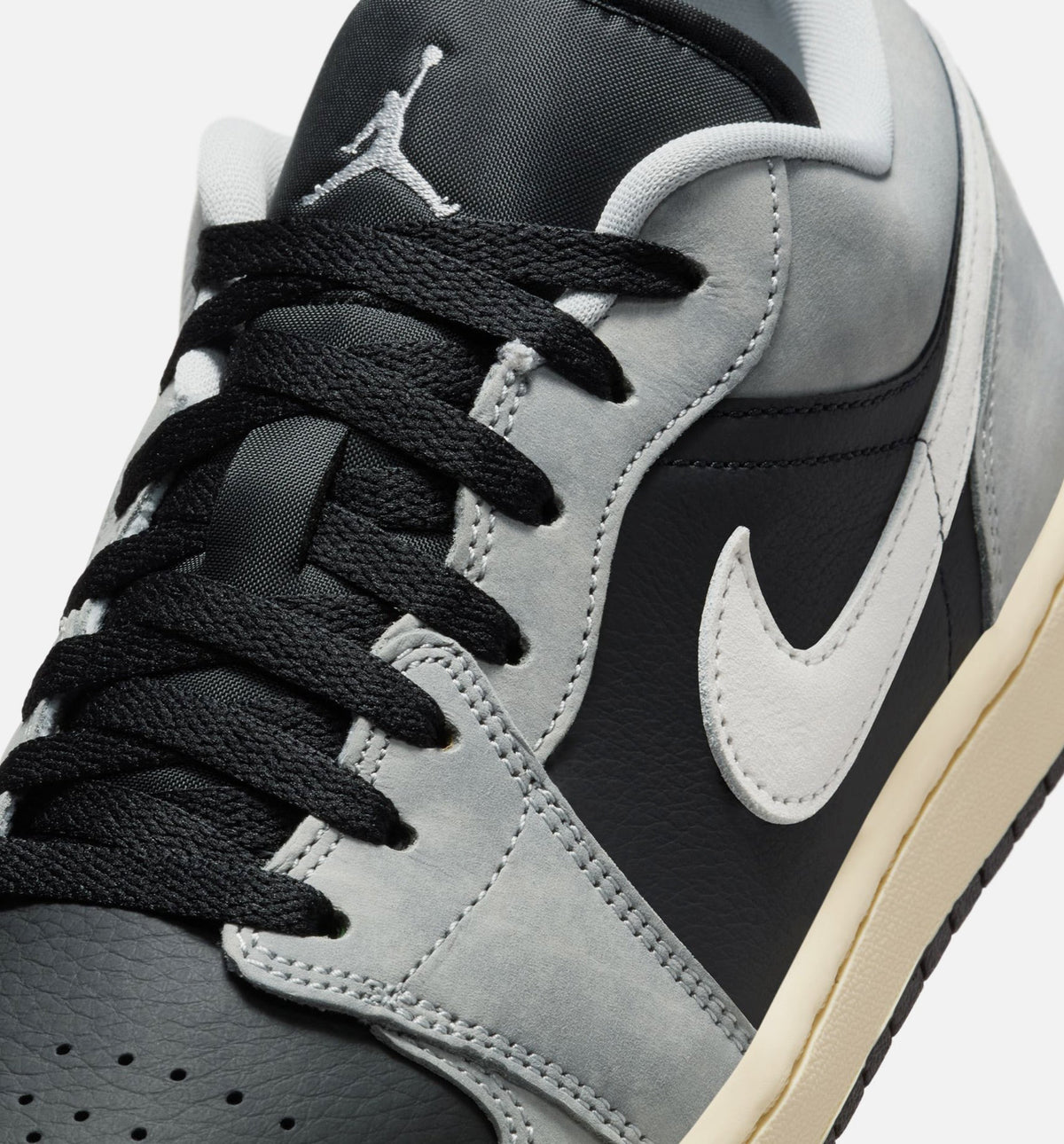 Air Jordan 1 Low SE Men's Lifestyle Shoes – Light Smoke Grey/White/Off Noir