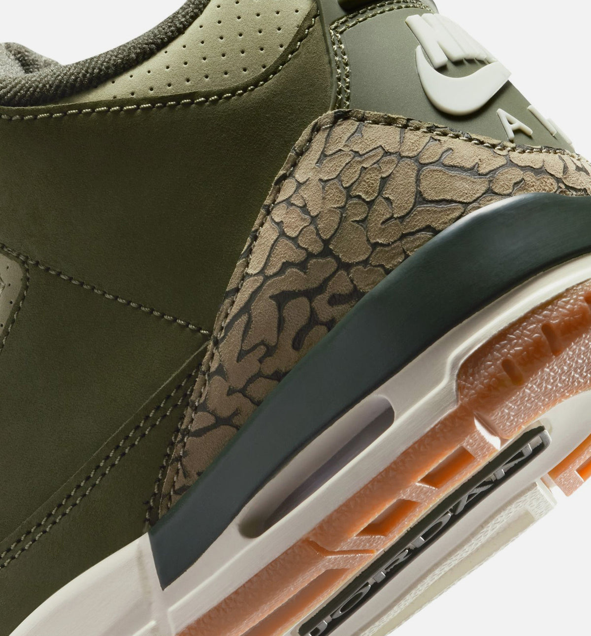 Air Jordan 3 Retro "Medium Olive" Grade School Lifestyle Shoes – Medium Olive/Sequoia/Neutral Olive/Sail