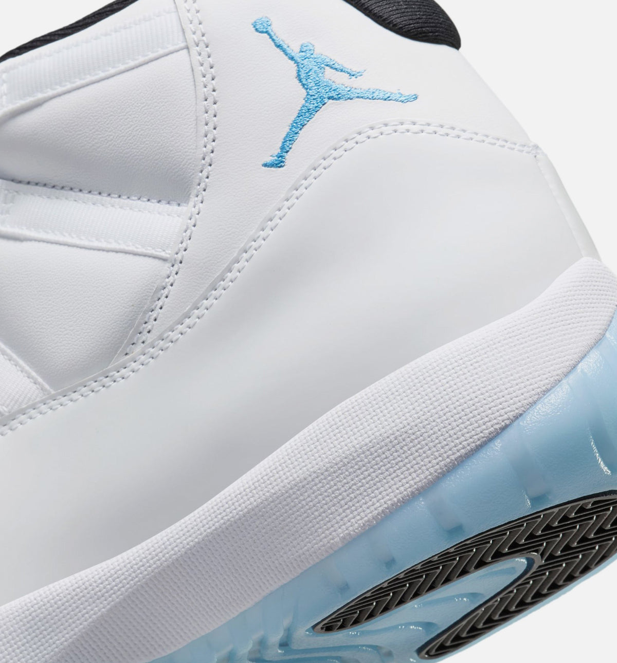 Air Jordan 11 Retro Legend Blue Men's Lifestyle Shoes – White/Legend Blue/Black