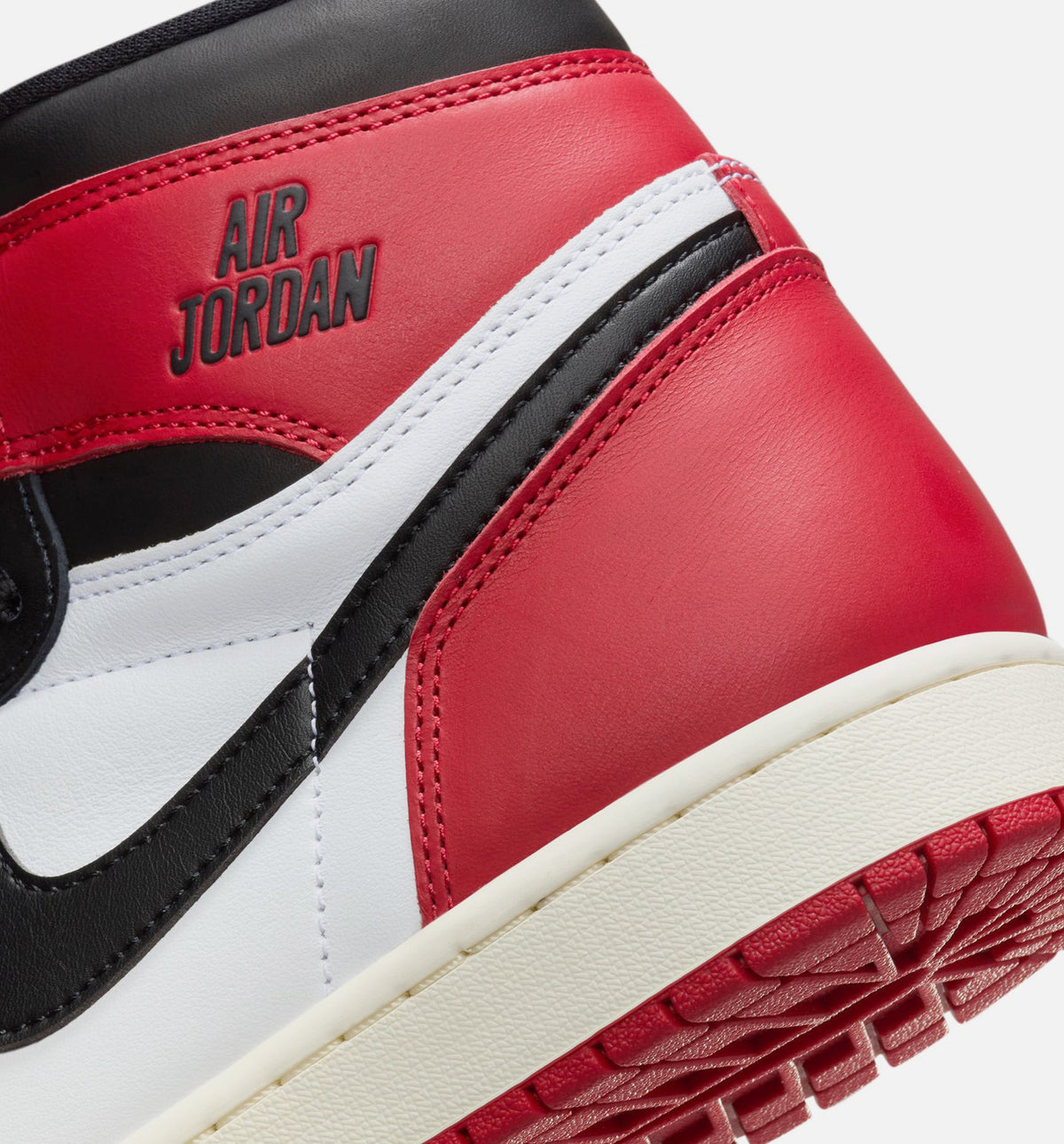 Air Jordan 1 Retro High OG "Black Toe" Men's Lifestyle Shoes – White/Black/Varsity Red/Sail