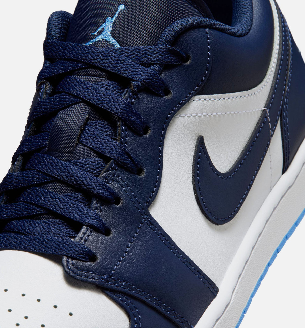 Air Jordan 1 Low Men's Lifestyle Shoes – Midnight Navy/University Blue/White